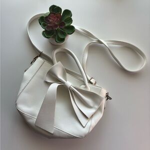 White Bow Mini Bag